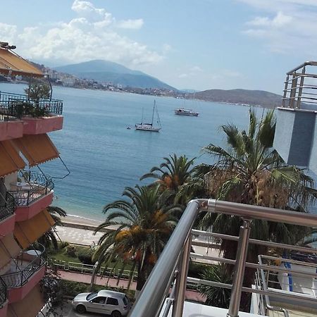 Eleana'S Apartament Sarandë Eksteriør billede