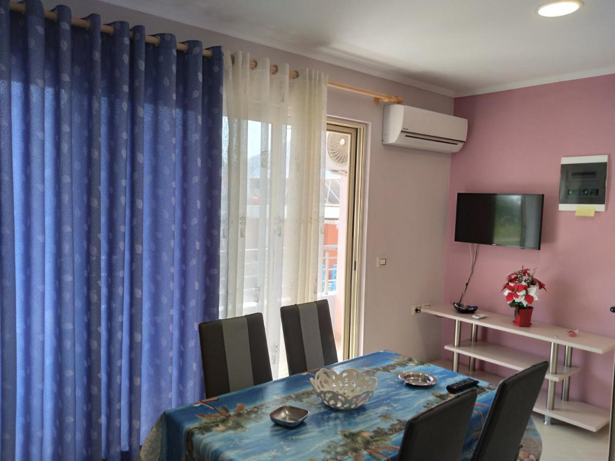 Eleana'S Apartament Sarandë Eksteriør billede