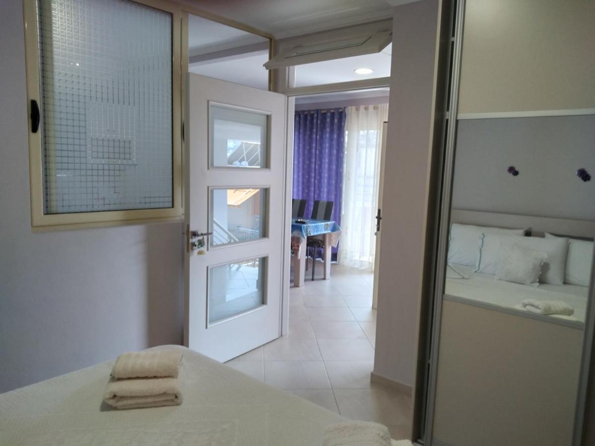 Eleana'S Apartament Sarandë Eksteriør billede