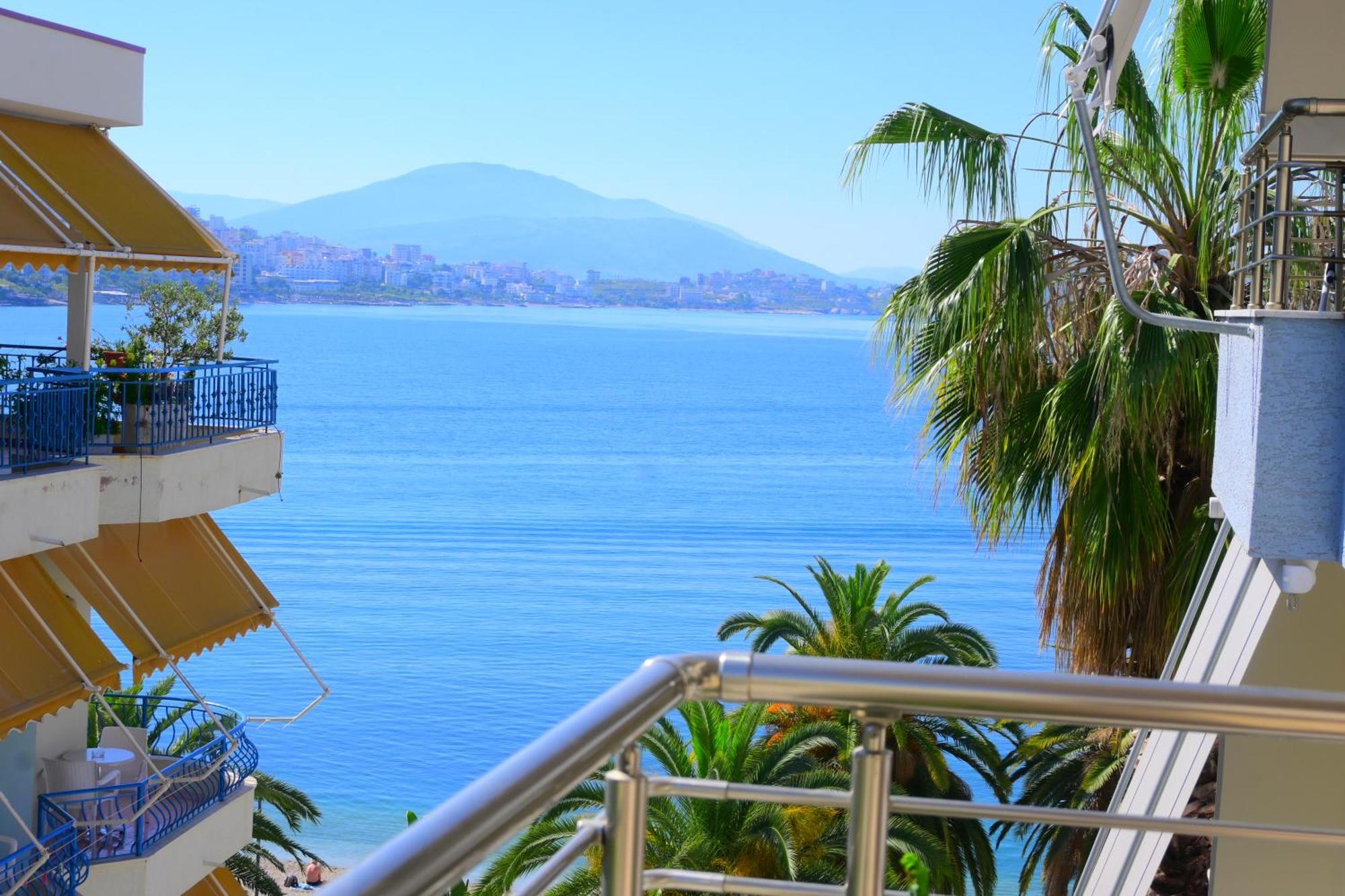 Eleana'S Apartament Sarandë Værelse billede