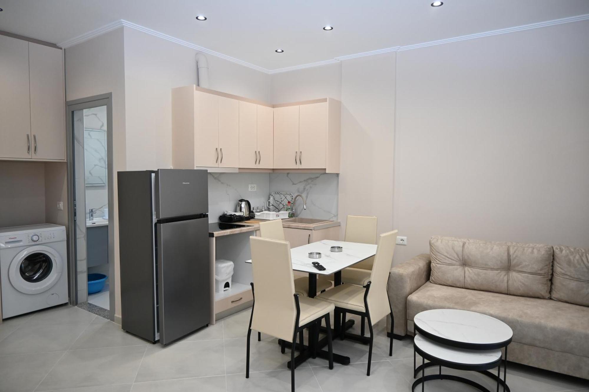 Eleana'S Apartament Sarandë Værelse billede
