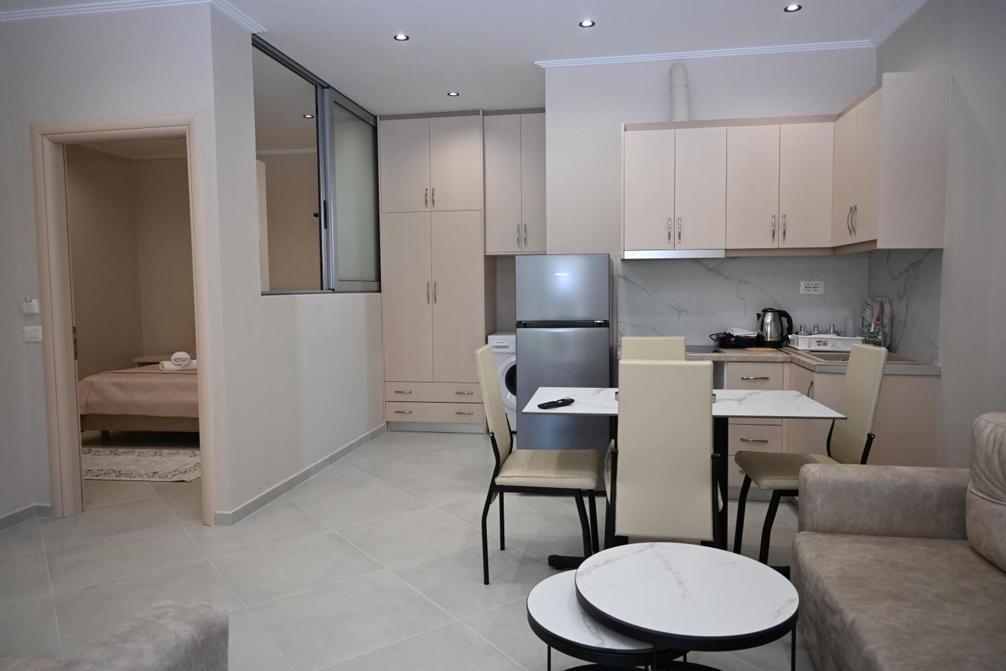 Eleana'S Apartament Sarandë Værelse billede