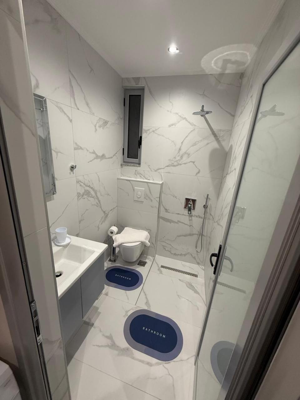 Eleana'S Apartament Sarandë Eksteriør billede