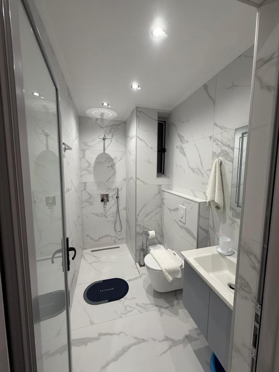 Eleana'S Apartament Sarandë Eksteriør billede