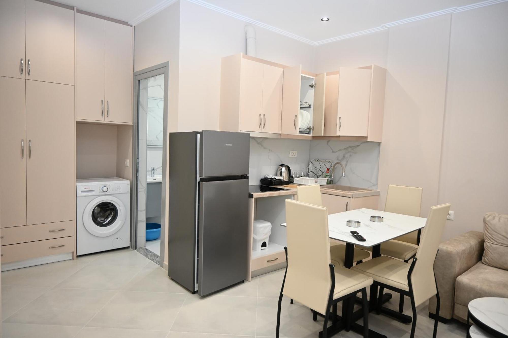 Eleana'S Apartament Sarandë Eksteriør billede